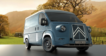 Conmemoran el 70 aniversario del Citroën Type-H con un kit de transformación para la Jumper