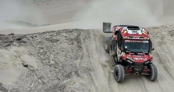 Jose Luis Peña completa una etapa más del Dakar y mantienen la cuarta plaza de la general