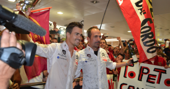 La historia se repite. Hoy recibimiento a Dani Sordo y Carlos del Barrio en el Aeropuerto Seve Ballesteros
