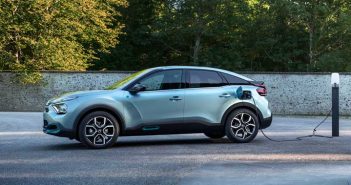 El nuevo Citroën C4 tendrá su versión electrica, ademas de motorizaciones en gasolina y díesel