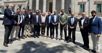 Doce federaciones autonómicas de automovilismo muestran su malestar con la RFEDA en el Congreso de los Diputados