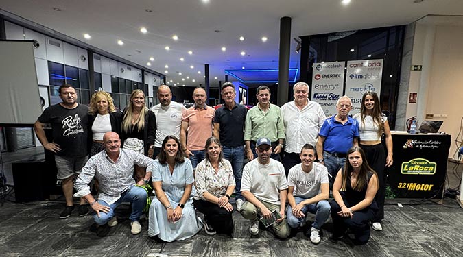 El III Rallye Alfoz de Lloredo-Cartes se pone en marcha con la presentación oficial